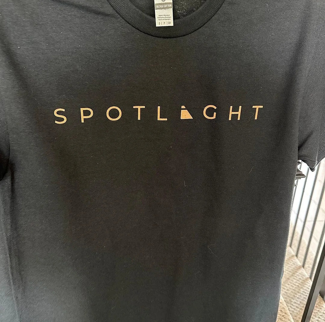 Spotlight T-shirt Gold Logo